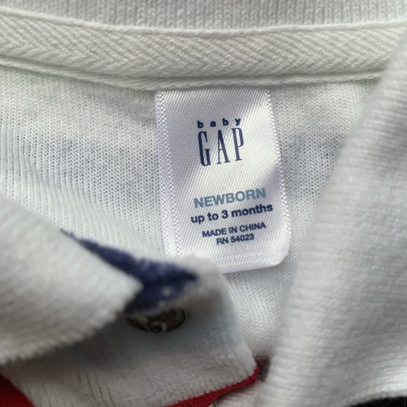 ⬇️Baby GAP  Striped Velour Onsie, 0-3 mo - Picture 4 of 4